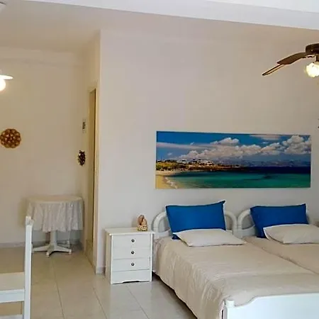 Hotel Remvi Parikia (Paros)